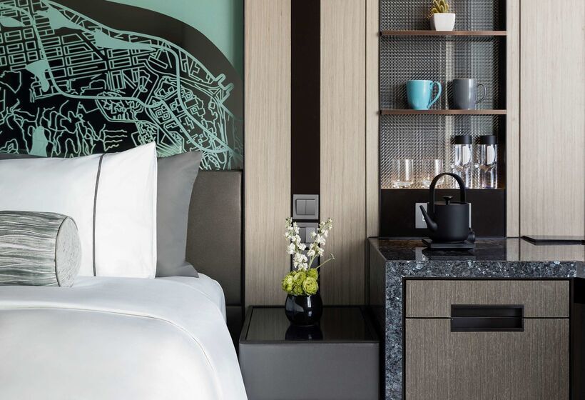 هتل Hyatt Centric Victoria Harbour