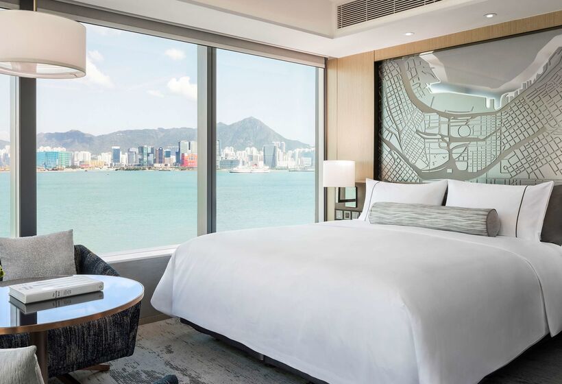 هتل Hyatt Centric Victoria Harbour