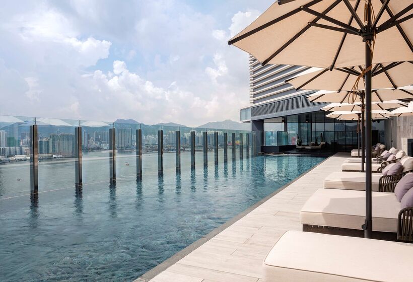 هتل Hyatt Centric Victoria Harbour