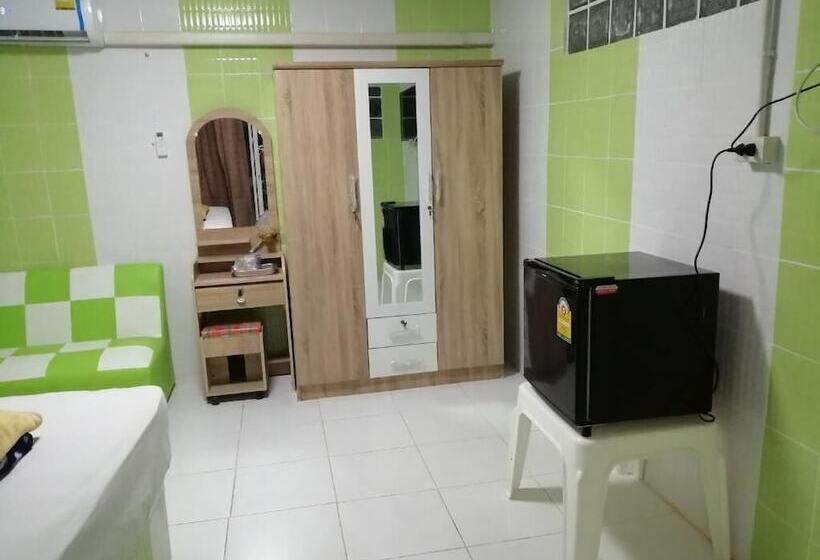 Отель Kanjana Resort