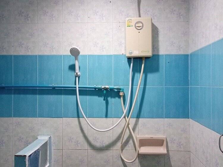 Отель Kanjana Resort