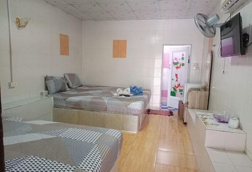 Отель Kanjana Resort