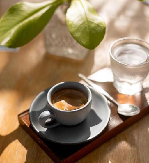 Отель La Diosa Kali Beach Front