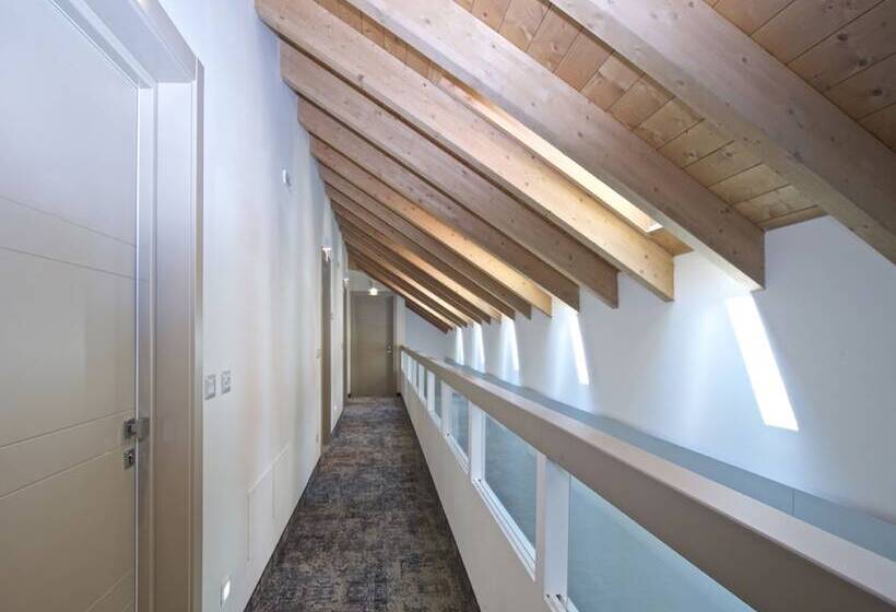 هتل Lifestyle Room Binario Zero