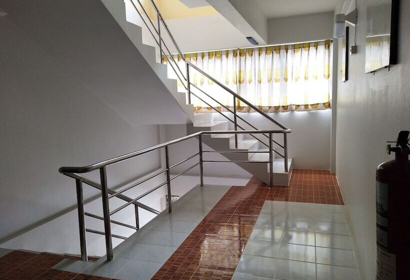 בית מלון כפרי Pattha