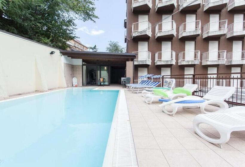 בית מלון כפרי Quisisana