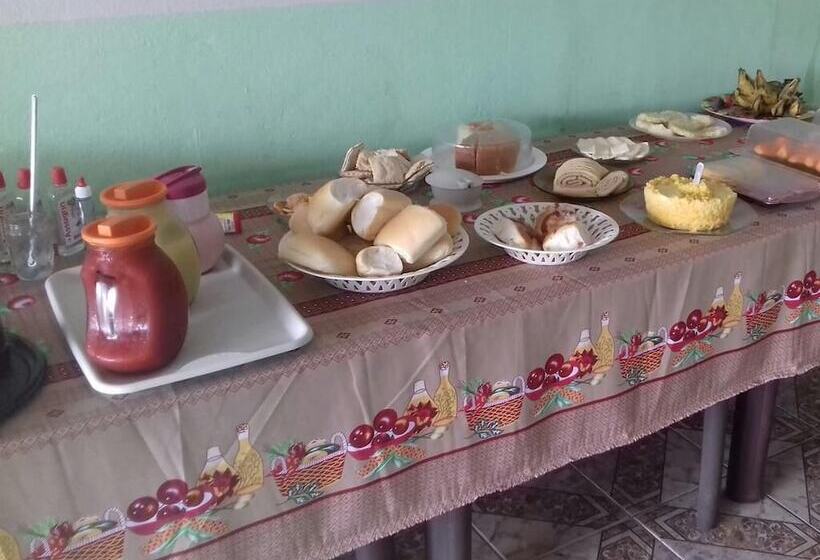 Отель Renascente