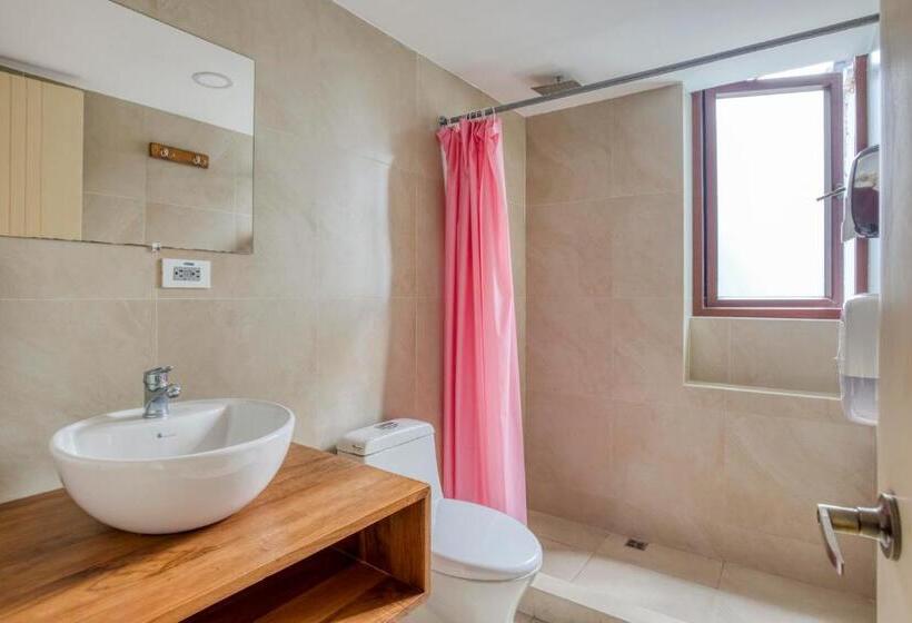 هتل Socialtel Baños   Formerly Selina Baños