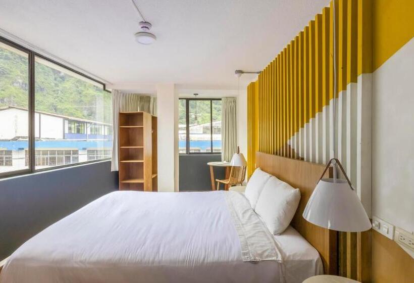 בית מלון כפרי Socialtel Baños   Formerly Selina Baños