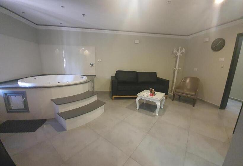 酒店 Spat Business Holon