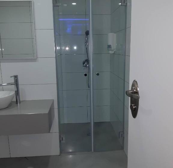 酒店 Spat Business Holon