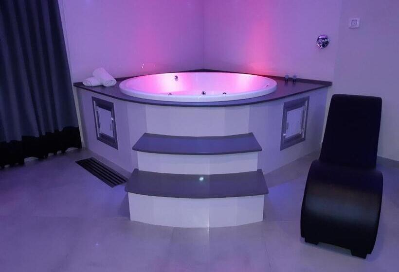 酒店 Spat Business Holon