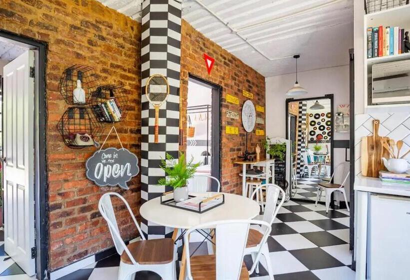 Отель The Bedford Manor