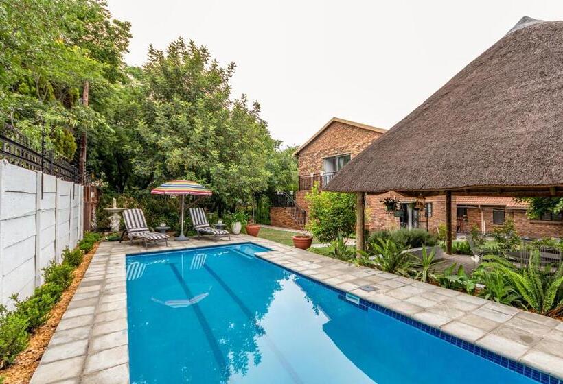 Отель The Bedford Manor