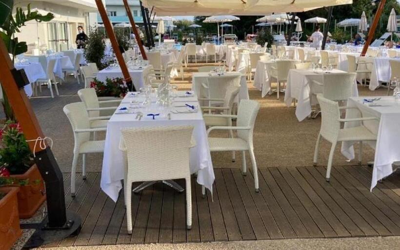 酒店 Toscana Charme Resort