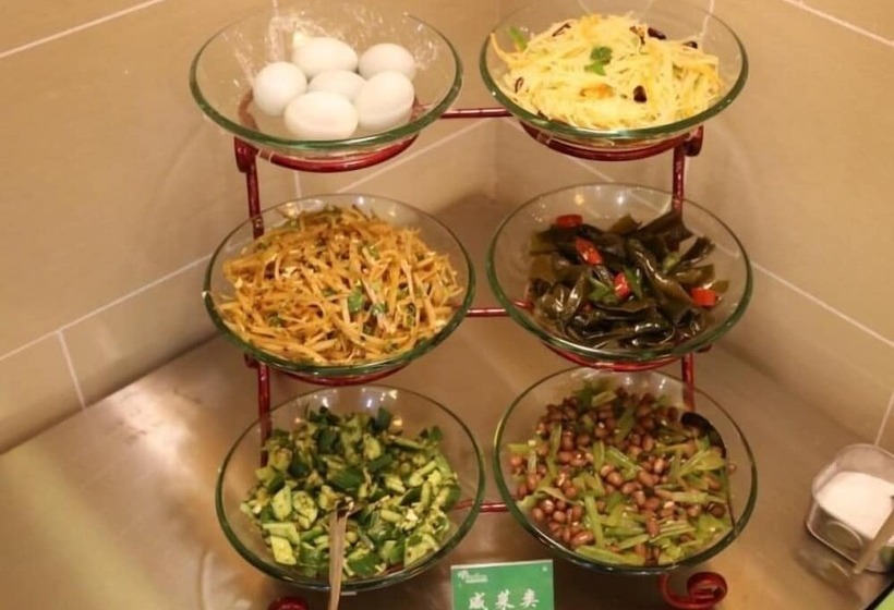 ホテル Vatica Qingdao Licang Xiazhuang Hexie Plaza