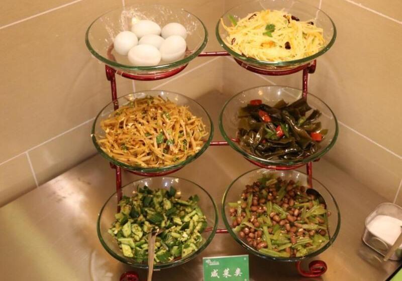 ホテル Vatica Qingdao Licang Xiazhuang Hexie Plaza