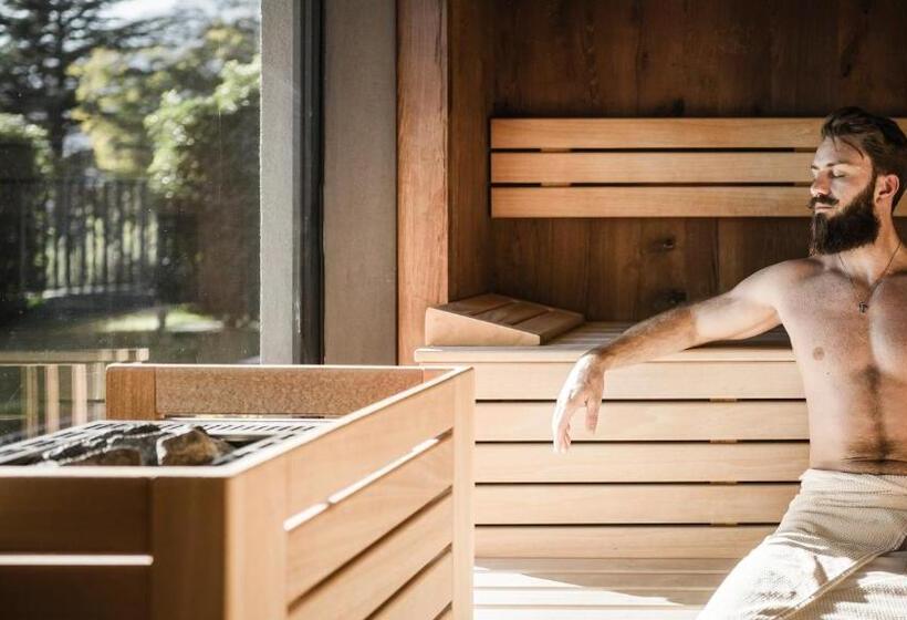 Отель Vinea The Living Experience