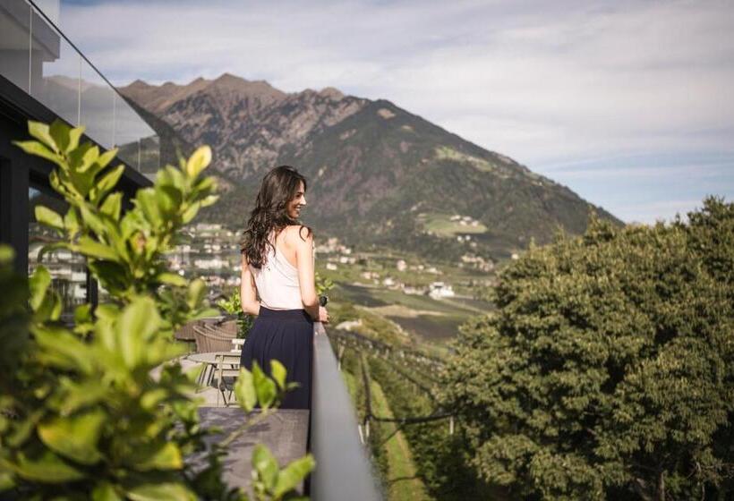 Отель Vinea The Living Experience