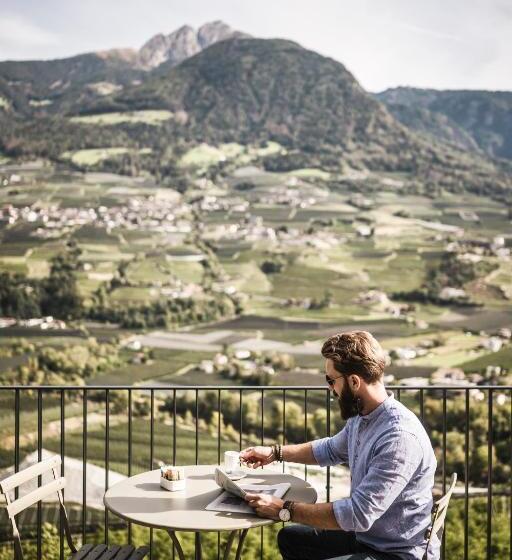 Отель Vinea The Living Experience