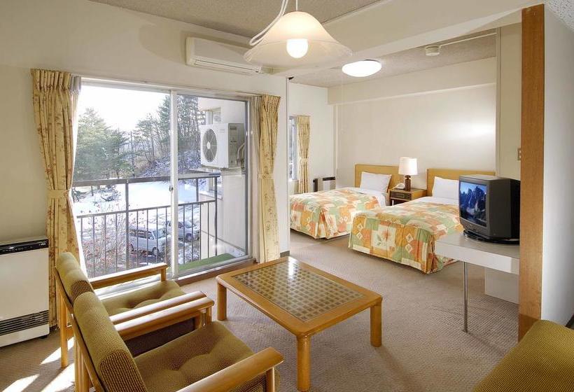 בית מלון כפרי Wisterian Life Club Nojiriko