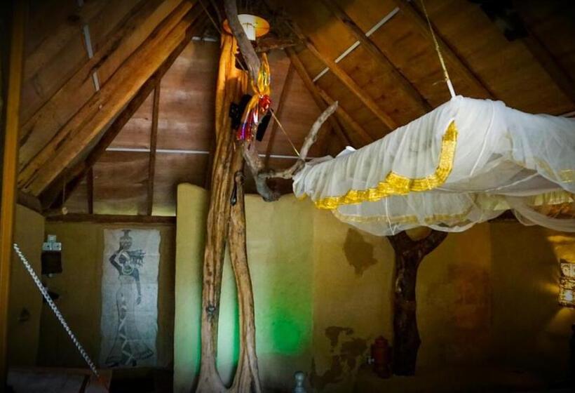 Humbhaha Jungle Yala Nature Eco Resort