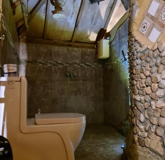 Humbhaha Jungle Yala Nature Eco Resort