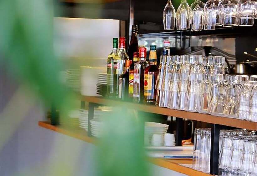 Lodger Hostel & Restaurant Matsusaka