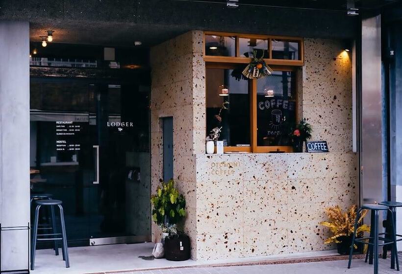 Lodger Hostel & Restaurant Matsusaka