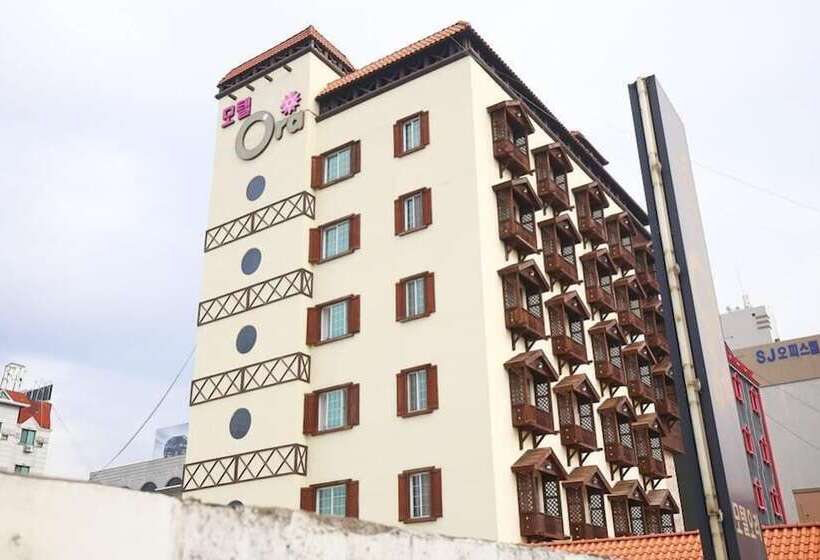 Ora Motel Chungju