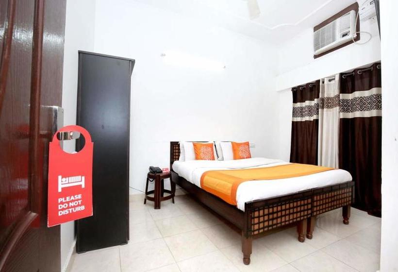 Oyo 9371 Hotel Anmol