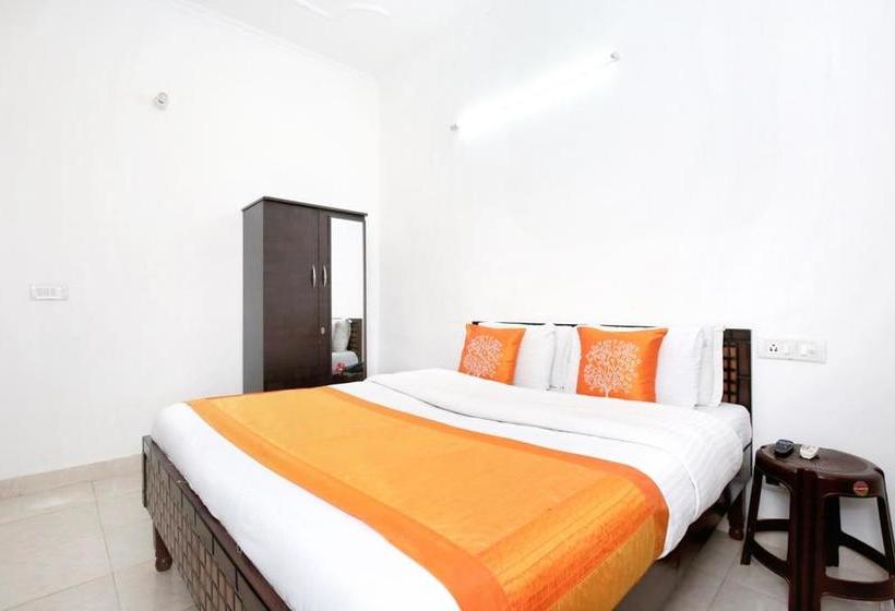 Oyo 9371 Hotel Anmol