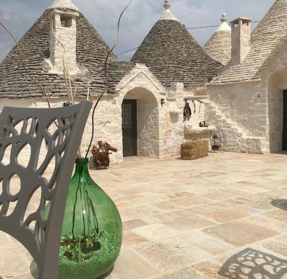 استراحتگاه Borgo D'itria