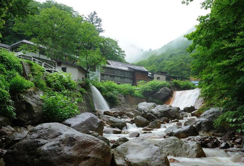 ريوكان Namegawaonsen Fukushimaya