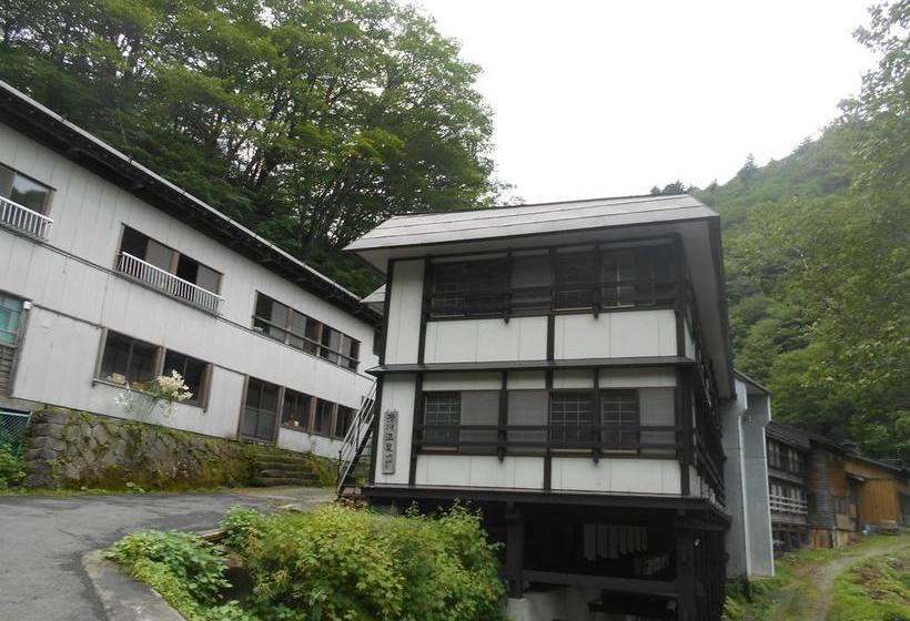 ريوكان Namegawaonsen Fukushimaya