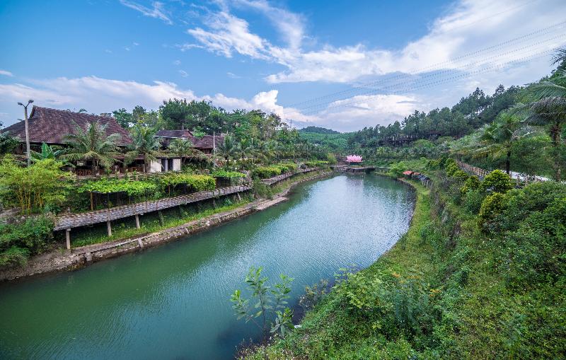 Sankofa Village Hill Resort And Spa