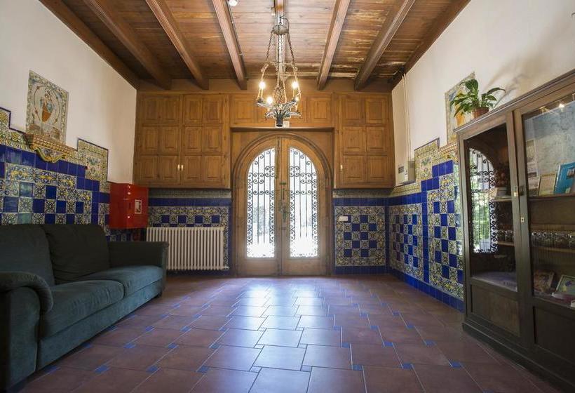 Alberg Santa Maria Del Roure