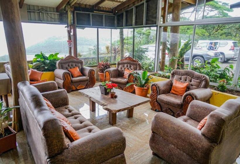 Hospedaria Heliconias Rainforest Lodge