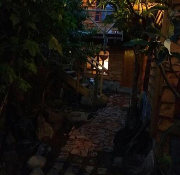 Hostel Posada La Piedra