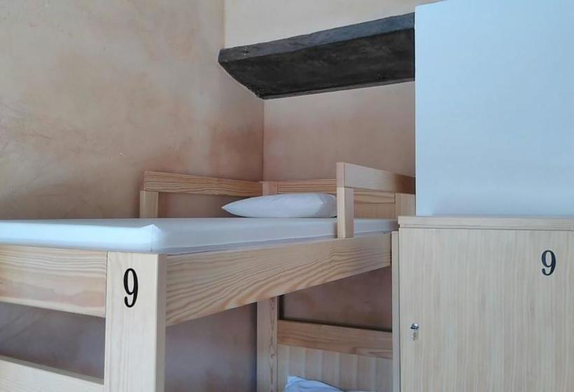 ユースホステル Quinta Da Cortiça   Casa Da Torre