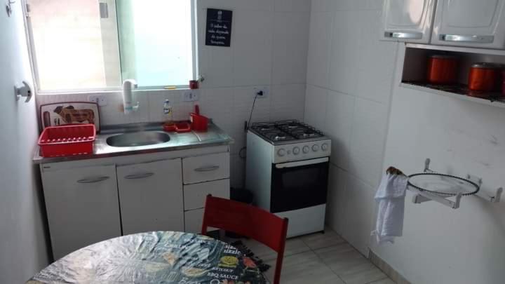 ユースホステル Tá Em Casa Peruíbe