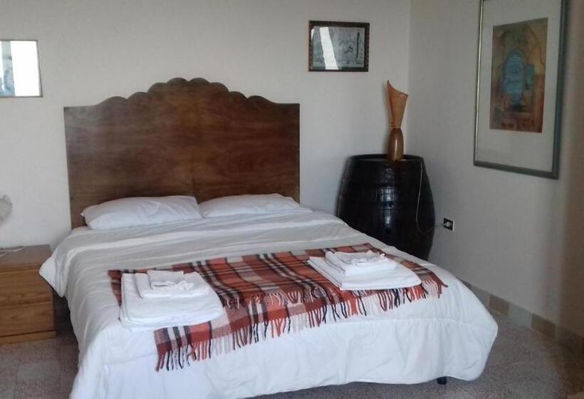 Bed and Breakfast Cilento Coast, Palazzo Pisani Pollica  Salerno Campania Italy