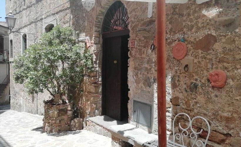 Bed and Breakfast Cilento Coast, Palazzo Pisani Pollica  Salerno Campania Italy