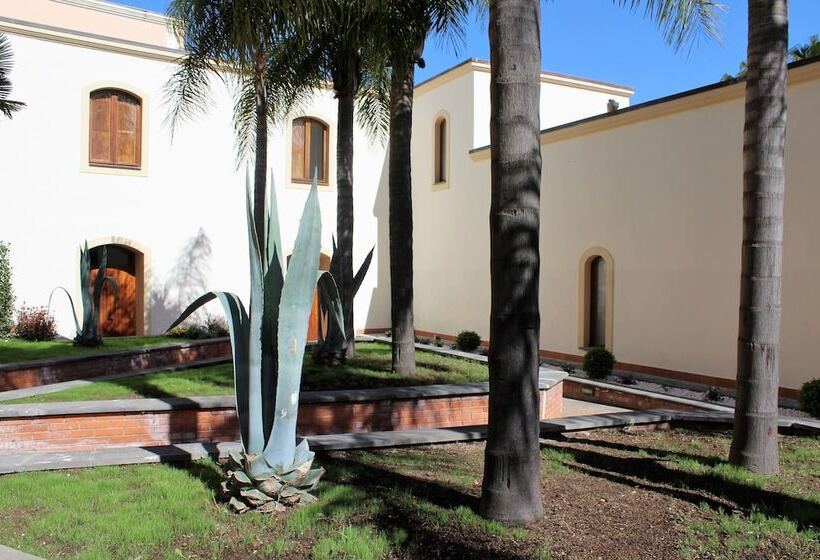 Pompei Hostel Deluxe