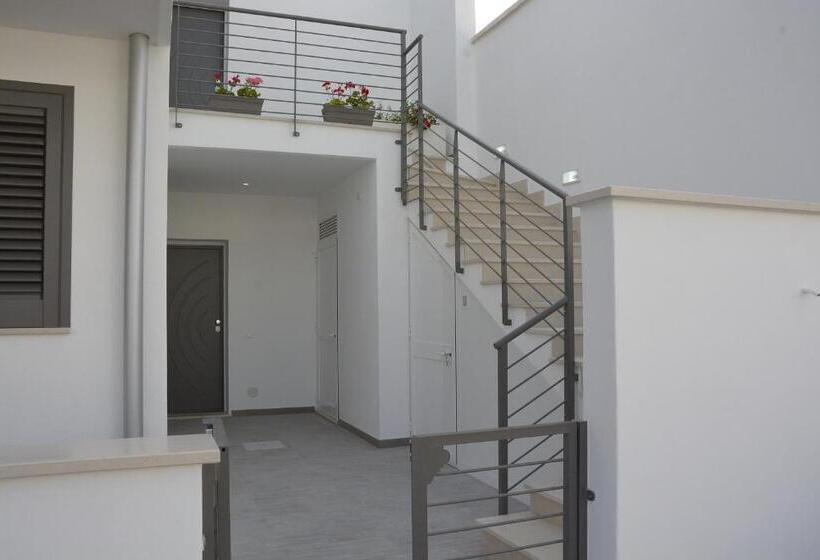 مبيت وإفطار Baia Dell'orso