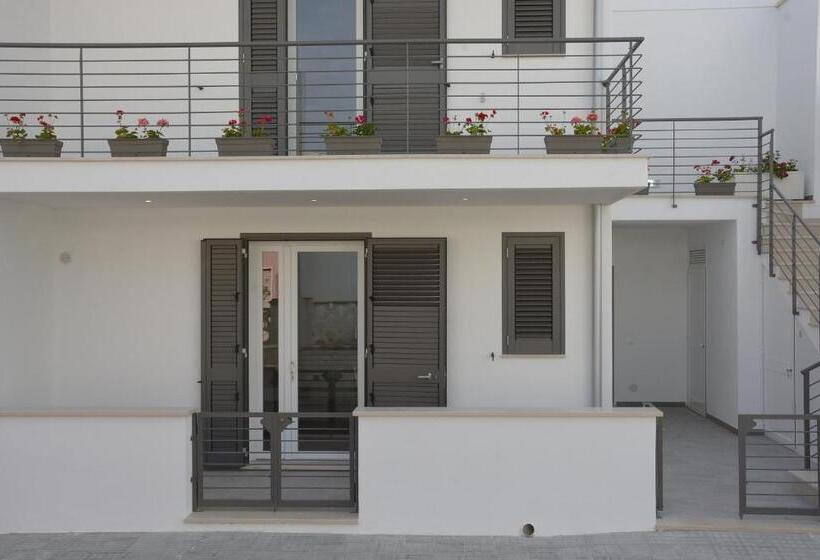 مبيت وإفطار Baia Dell'orso