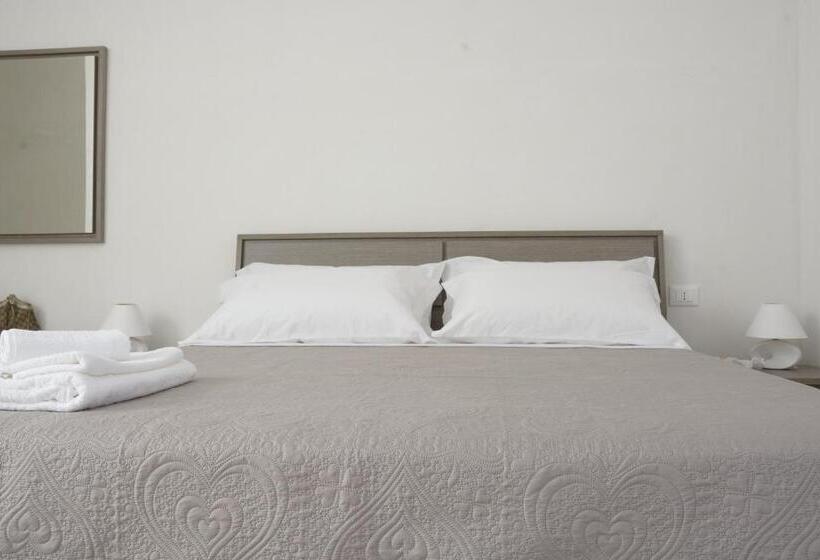 مبيت وإفطار Baia Dell'orso