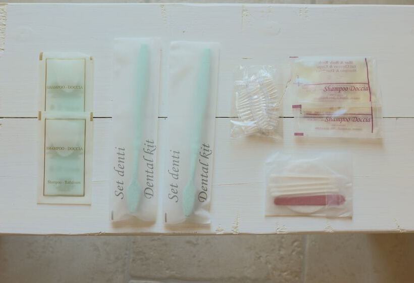 ベッドアンドブレックファースト Bed&bread Piazza  Nzegna