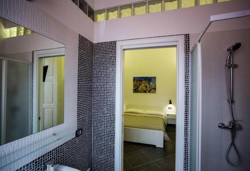 تختخواب و صبحانه Casa Retro