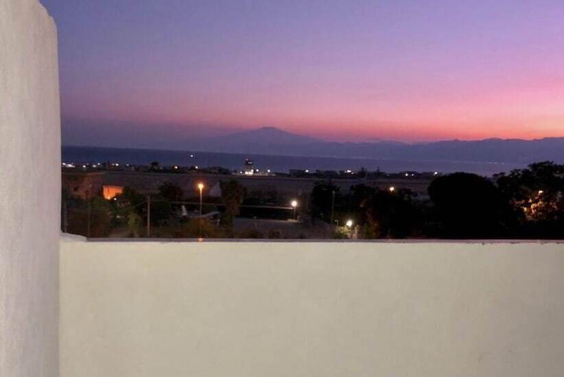 Bed and Breakfast Charm Airport